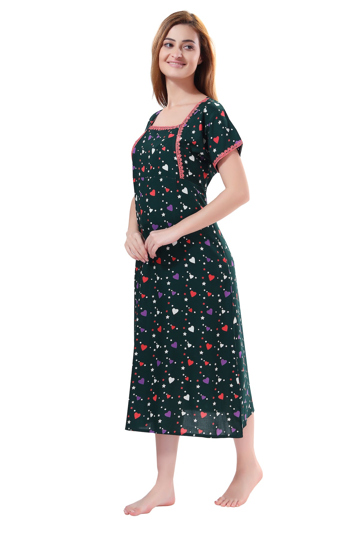 Pritned Hearts Feeding Gown Green