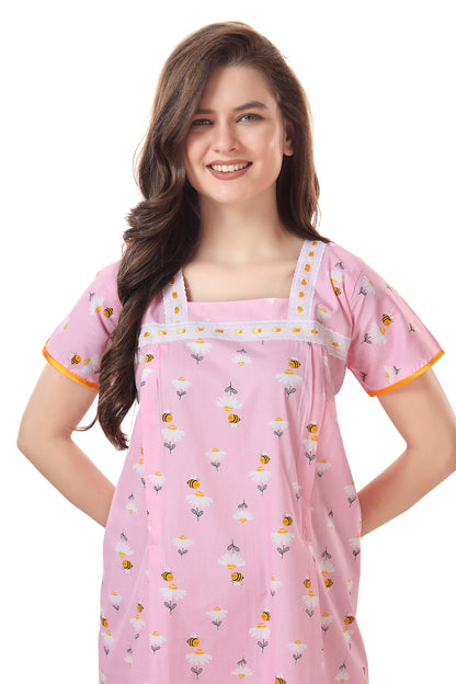 Honey Bee Feeding Nighty Pink