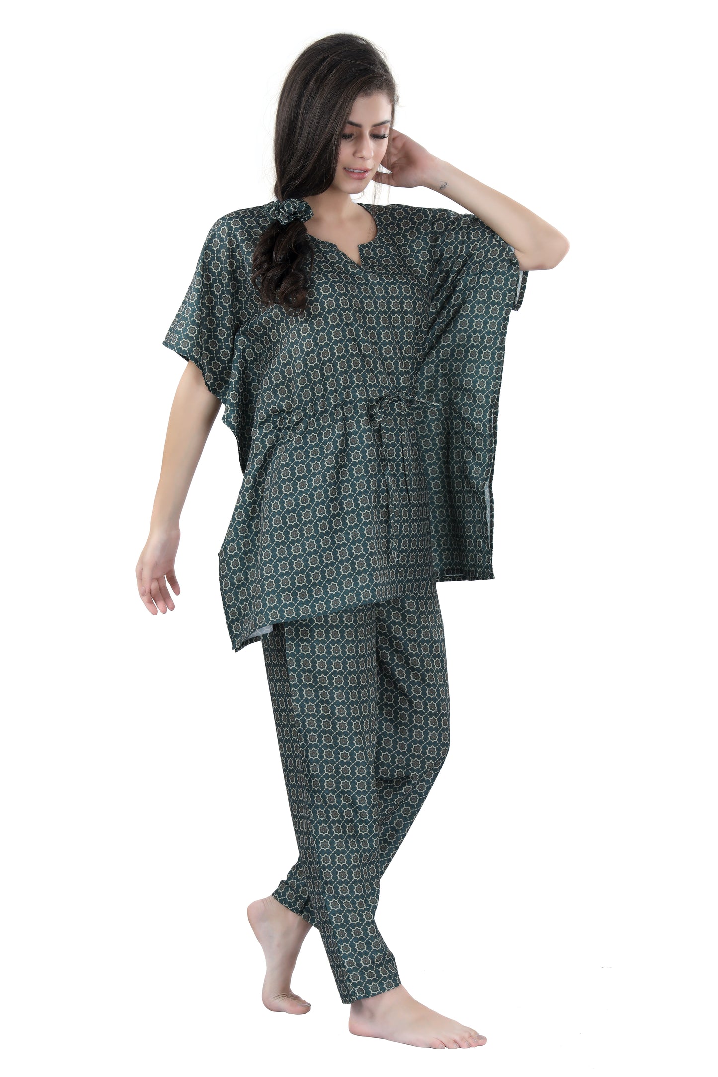 Nikhar Kaftan Set